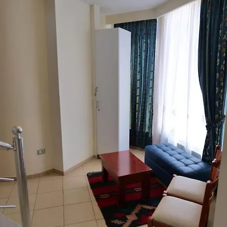Veli Hotel 3*