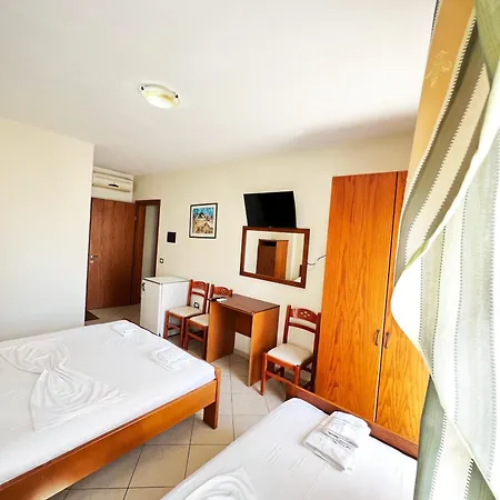 Hotel Veli 3*