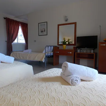 Veli Hotel