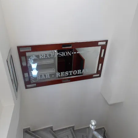 Hotel Veli 3*