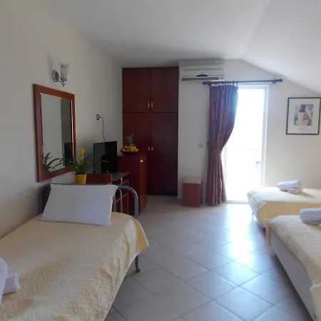 Veli Hotel