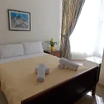 Veli Sarandë
