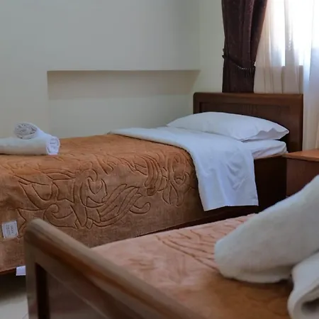 Veli Hotel Sarandë