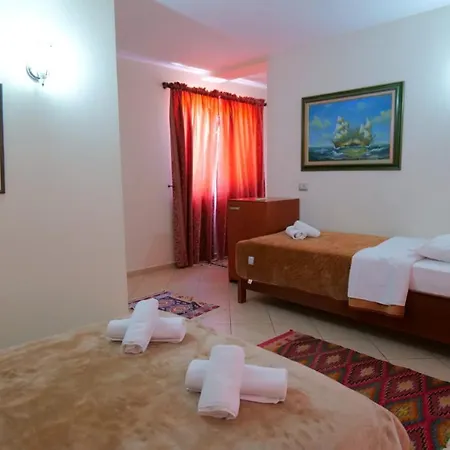 Veli Hotel Sarandë