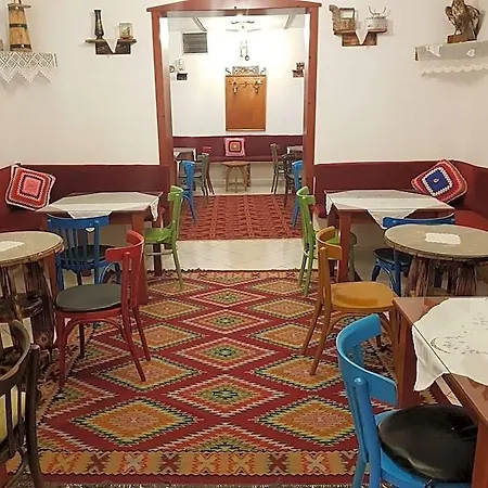 Veli Sarandë