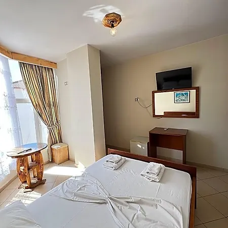 Hotel Veli 3*