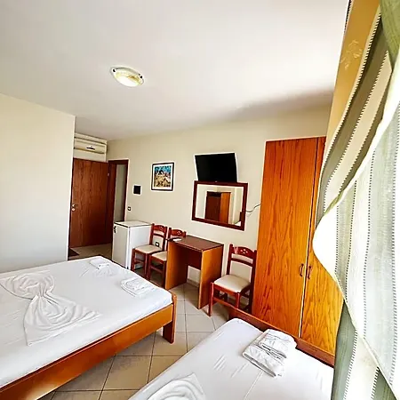 Veli Hotel