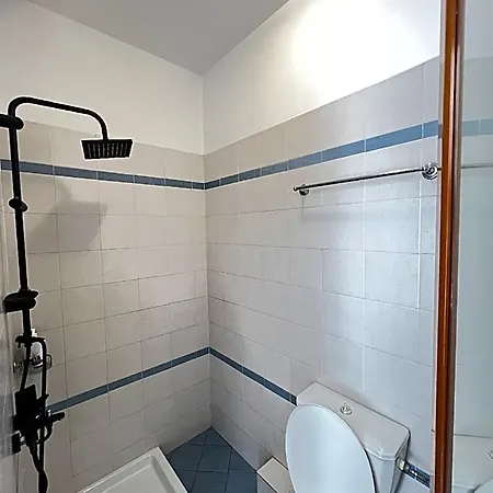 Veli Hotel 3*