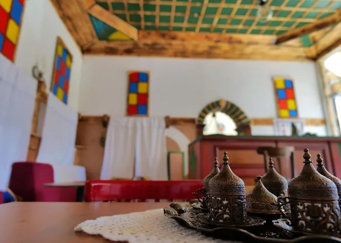 Veli Hotell Sarandë