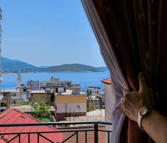 酒店 Veli Sarandë